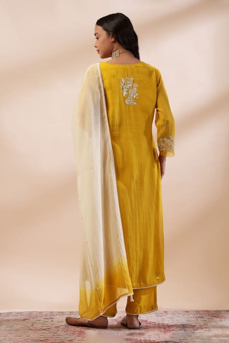Shop Kyra By Bhavna Mustard Chanderi Silk, Cotton Embroidery, Lace V-neck Yellow Floral Kurta Set at Aza Fashions Shop_Kyra By Bhavna_Mustard Chanderi Silk, Cotton Embroidery, Lace V-neck Yellow Floral Kurta Set _at_Aza_Fashions