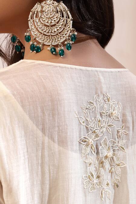 Buy Kyra By Bhavna Ivory Chanderi Silk, Cotton Embroidery, Lace V-neck Kurta Set Online at Aza Fashions Buy_Kyra By Bhavna_Ivory Chanderi Silk, Cotton Embroidery, Lace V-neck Kurta Set _Online_at_Aza_Fashions