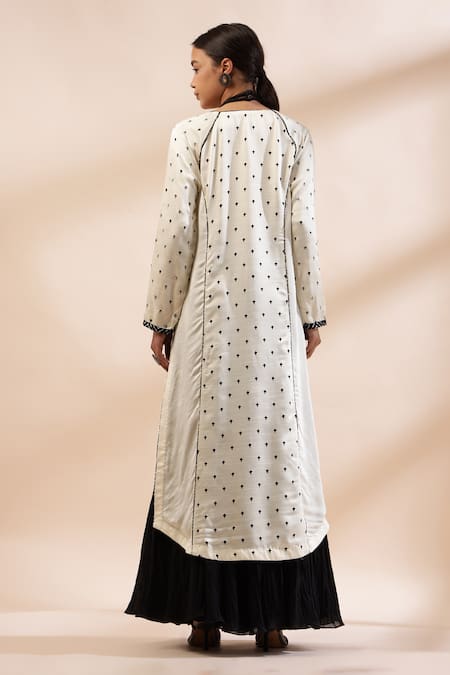 Kyra By Bhavna Ivory Embroidered Kurta Set 