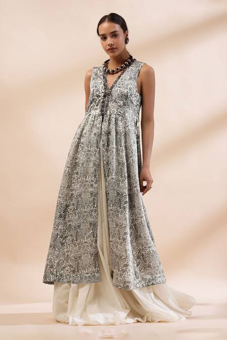 Buy_Kyra By Bhavna_Ivory Viscose, Satin, Cotton, Voile Beads, Pearls, Black Paisley Print Kurta Set _Online_at_Aza_Fashions
