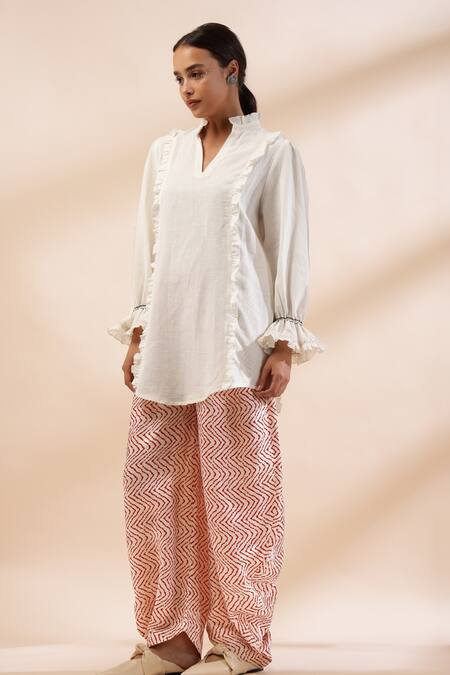 Buy_Kyra By Bhavna_Ivory Cotton, Linen, Viscose, Satin Lace Split Zig Zag Rust Printed Kurta Set _Online_at_Aza_Fashions