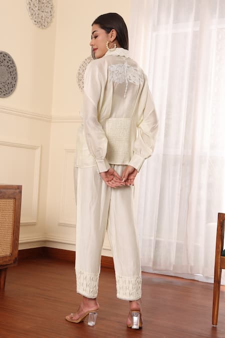 Midori By Sgv Off White Pleated Embellished Shirt 