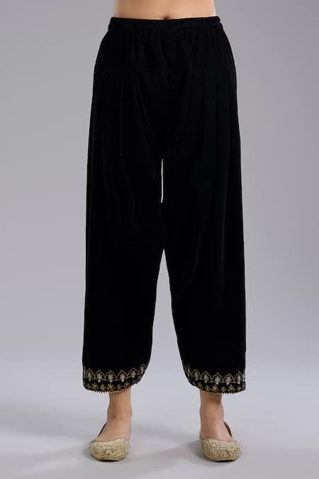 Buy_Studio A_Black Velvet Embroidery Round Neck Aari Kurta Set _Online_at_Aza_Fashions