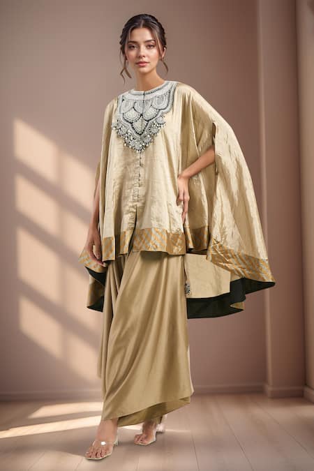 Prisho Zardozi Embroidered Kaftan & Pant Set 