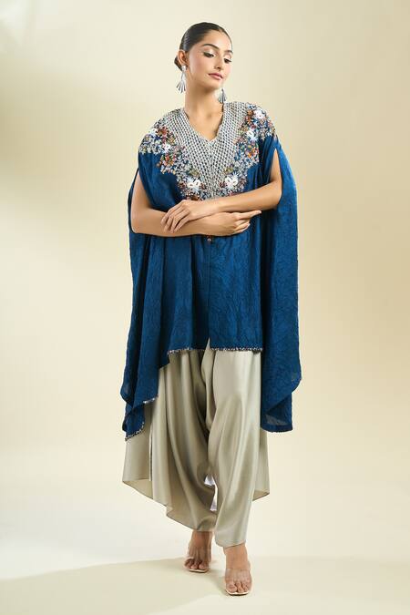 Buy Prisho Navy Embroidery V-neck Scallop Kaftan With Pant Online at Aza Fashions Buy_Prisho_Navy Embroidery V-neck Scallop Kaftan With Pant _Online_at_Aza_Fashions