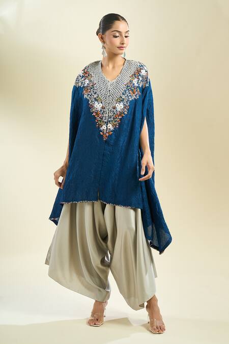 Shop Prisho Navy Embroidery V-neck Scallop Kaftan With Pant Online at Aza Fashions Shop_Prisho_Navy Embroidery V-neck Scallop Kaftan With Pant _Online_at_Aza_Fashions