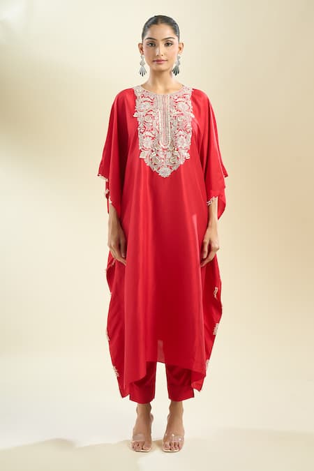 Buy_Prisho_Red Gota Patti Round Neck Embellished Kaftan And Pant Set _Online_at_Aza_Fashions