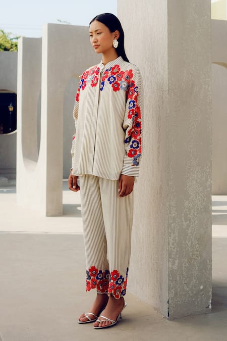Buy Pooja Rajgarhia Gupta Off White Crepe Embroidery Collared Floral Striped Shirt Online at Aza Fashions Buy_Pooja Rajgarhia Gupta_Off White Crepe Embroidery Collared Floral Striped Shirt _Online_at_Aza_Fashions