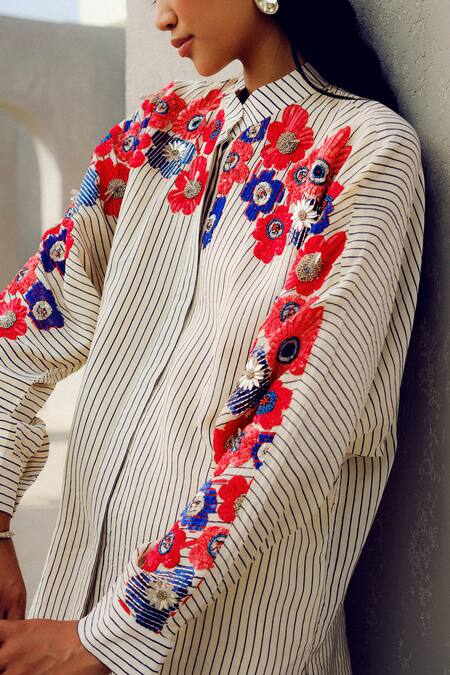 Pooja Rajgarhia Gupta Off White Crepe Embroidery Collared Floral Striped Shirt at Aza Fashions Pooja Rajgarhia Gupta_Off White Crepe Embroidery Collared Floral Striped Shirt _at_Aza_Fashions