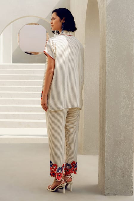 Pooja Rajgarhia Gupta Off White Crepe Embroidery Collared Striped Floral Shirt Online at Aza Fashions Pooja Rajgarhia Gupta_Off White Crepe Embroidery Collared Striped Floral Shirt _Online_at_Aza_Fashions