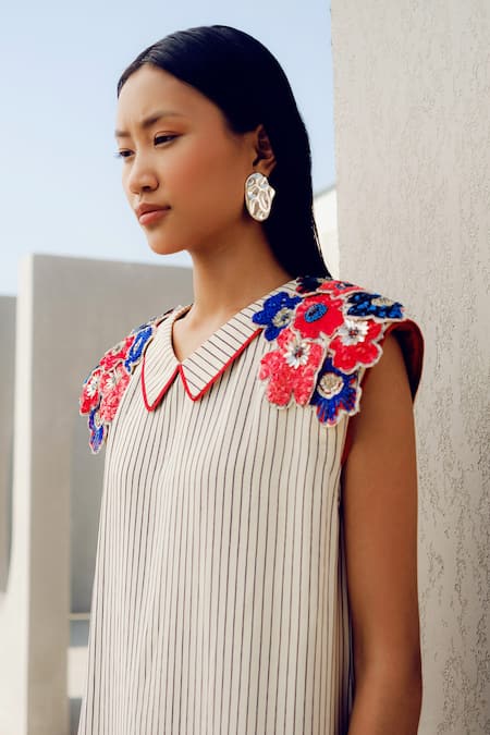 Buy Pooja Rajgarhia Gupta Off White Crepe Embroidery Collared Floral Striped Dress Online at Aza Fashions Buy_Pooja Rajgarhia Gupta_Off White Crepe Embroidery Collared Floral Striped Dress _Online_at_Aza_Fashions