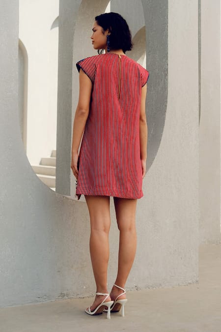 Pooja Rajgarhia Gupta Red Crepe Embroidery Collared Striped Dress Online at Aza Fashions Pooja Rajgarhia Gupta_Red Crepe Embroidery Collared Striped Dress _Online_at_Aza_Fashions