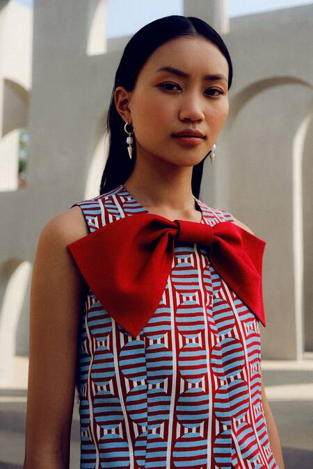 Shop Pooja Rajgarhia Gupta Red Crepe Designer Pant Set Online at Aza Fashions Shop_Pooja Rajgarhia Gupta_Red Crepe Designer Pant Set _Online_at_Aza_Fashions