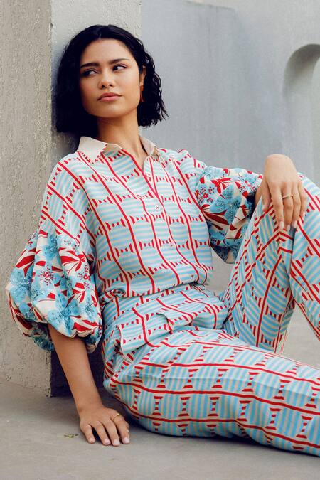 Buy Pooja Rajgarhia Gupta Blue Georgette Collared Printed And Off White Shirt Buy_Pooja Rajgarhia Gupta_Blue Georgette Collared Printed And Off White Shirt