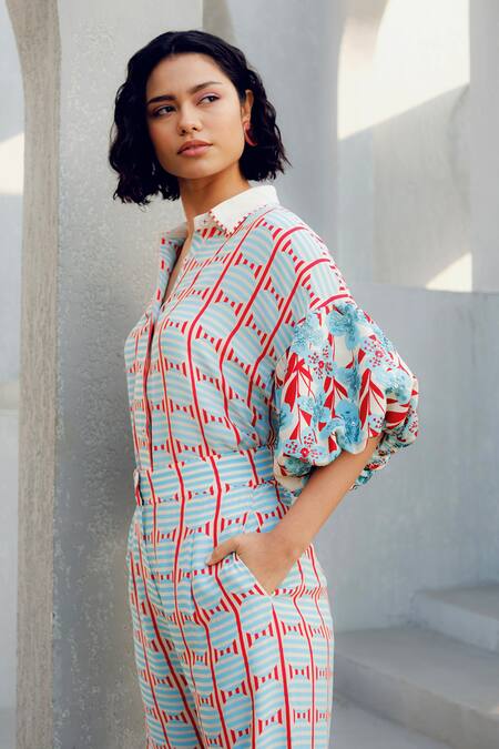 Shop Pooja Rajgarhia Gupta Blue Georgette Collared Printed And Off White Shirt Shop_Pooja Rajgarhia Gupta_Blue Georgette Collared Printed And Off White Shirt