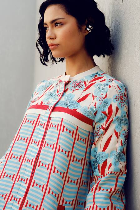 Pooja Rajgarhia Gupta Blue Georgette Round Neck, Collared Floral Print Top And Track Pant Set at Aza Fashions Pooja Rajgarhia Gupta_Blue Georgette Round Neck, Collared Floral Print Top And Track Pant Set _at_Aza_Fashions