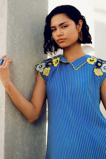 Pooja Rajgarhia Gupta Blue Georgette Embroidery Collared Floral Dress at Aza Fashions Pooja Rajgarhia Gupta_Blue Georgette Embroidery Collared Floral Dress _at_Aza_Fashions