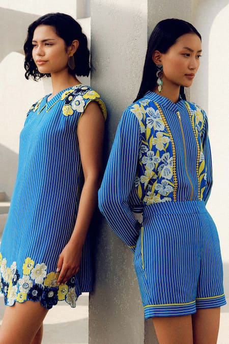 Shop Pooja Rajgarhia Gupta Blue Georgette Embroidery Collared Floral Dress Shop_Pooja Rajgarhia Gupta_Blue Georgette Embroidery Collared Floral Dress