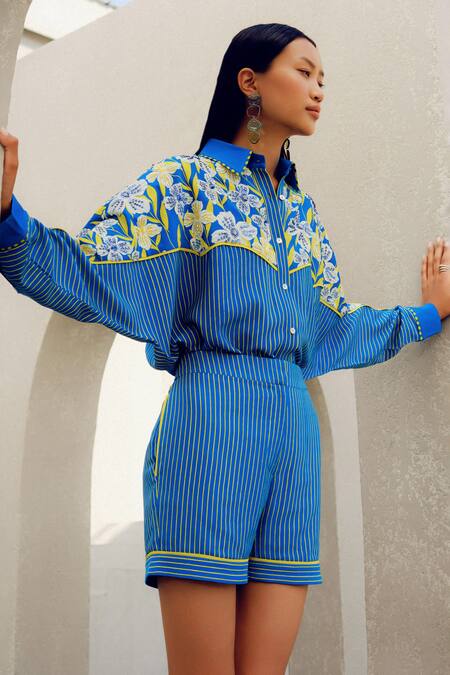 Pooja Rajgarhia Gupta Blue Georgette Embroidery Collared Floral Print Shirt at Aza Fashions Pooja Rajgarhia Gupta_Blue Georgette Embroidery Collared Floral Print Shirt _at_Aza_Fashions