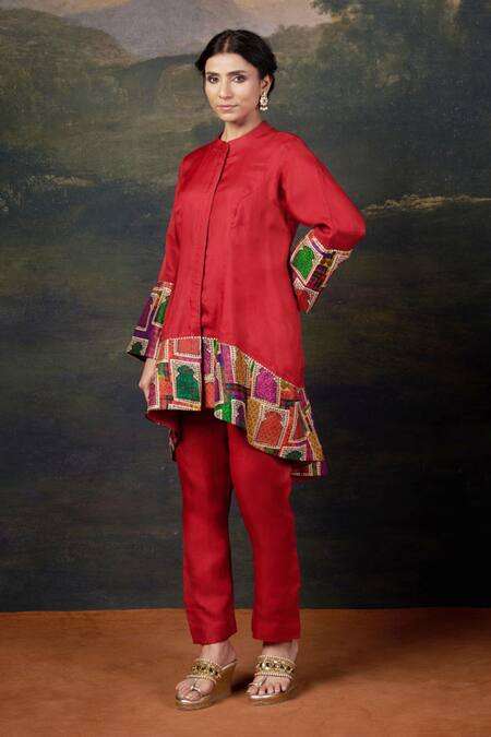 Buy_Thetaa_Red Silk, Organza Embroidery Mandarin Collar Jharoka Print Kurta Set _Online_at_Aza_Fashions