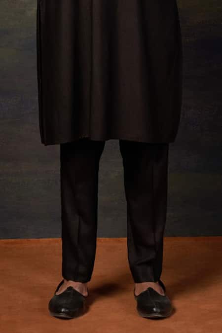 Thetaa_Black Cotton Embroidery Zari Hand Kurta Set _Online_at_Aza_Fashions