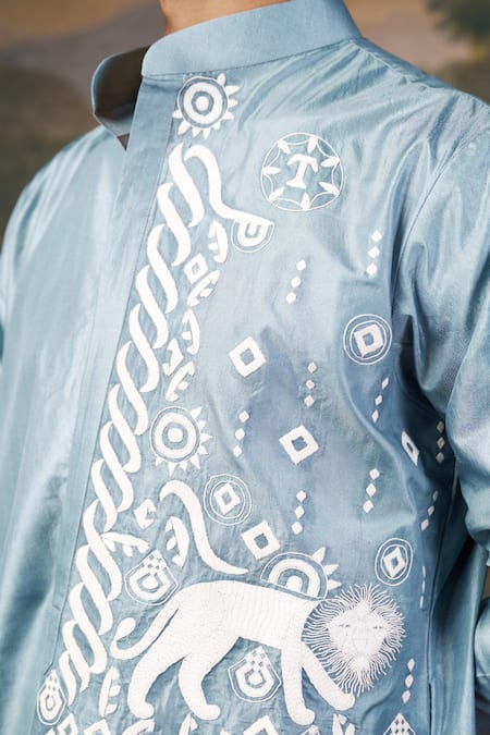 Thetaa_Blue Silk Embroidery Grey Hand Kurta Set _at_Aza_Fashions