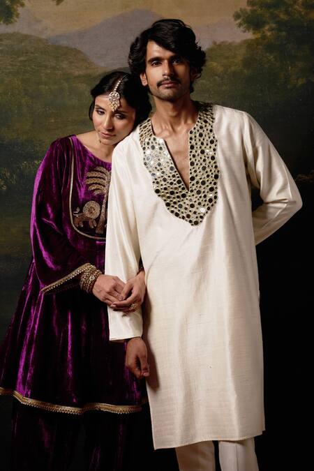 Buy_Thetaa_White Silk Mirrors Hand Embroidered Work Kurta Set 