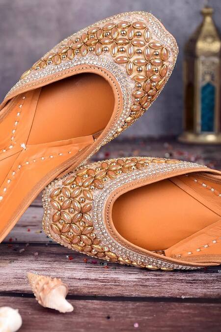 Kasually Klassy_Peach Embellished Riwayat Jutti_Online_at_Aza_Fashions