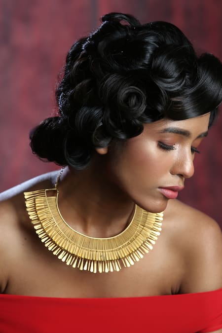 Zaza By Somya_Gold Plated Contemporary Brass Neck Piece _Online_at_Aza_Fashions