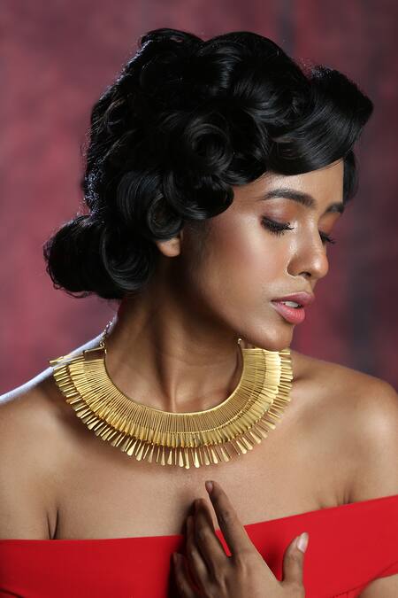 Buy_Zaza By Somya_Gold Plated Contemporary Brass Neck Piece _Online_at_Aza_Fashions