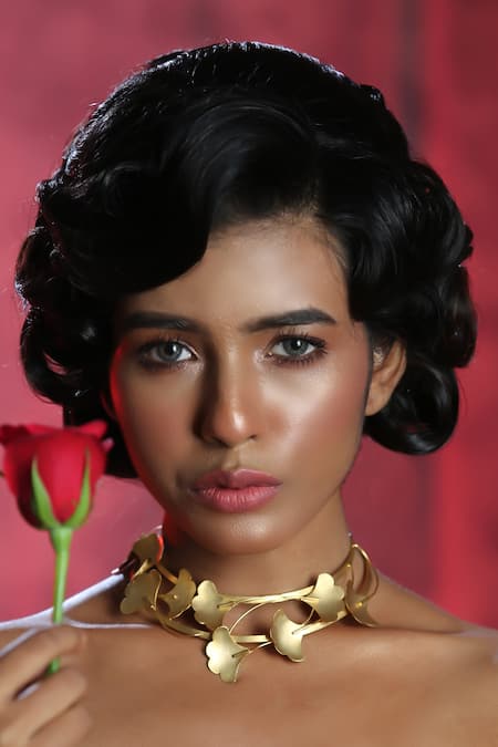 Zaza By Somya Contemporary Gold Choker Necklace 