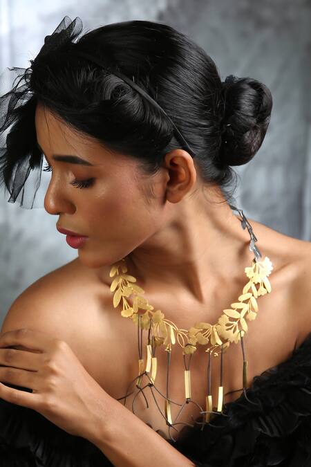 Shop_Zaza By Somya_Black Contemporary Brass Necklace _Online_at_Aza_Fashions