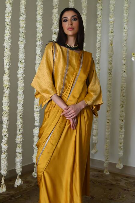 Shorshe Clothing_Yellow Satin, Silk, Georgette, Brocade Lace Round Neck Elegant Modal Saree Set _Online_at_Aza_Fashions