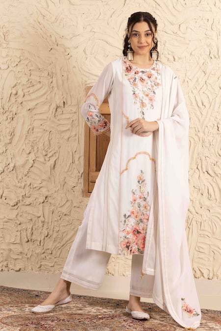 Shop Ajiesh Oberoi Ivory Georgette Embroidery Round Neck Floral Kurta Set Online at Aza Fashions Shop_Ajiesh Oberoi_Ivory Georgette Embroidery Round Neck Floral Kurta Set _Online_at_Aza_Fashions