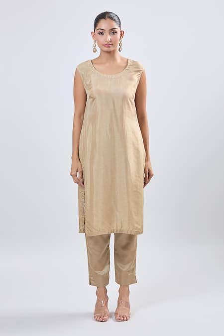 Buy_Prisho_Gold Embroidery Round Neck Kaftan Set _Online_at_Aza_Fashions
