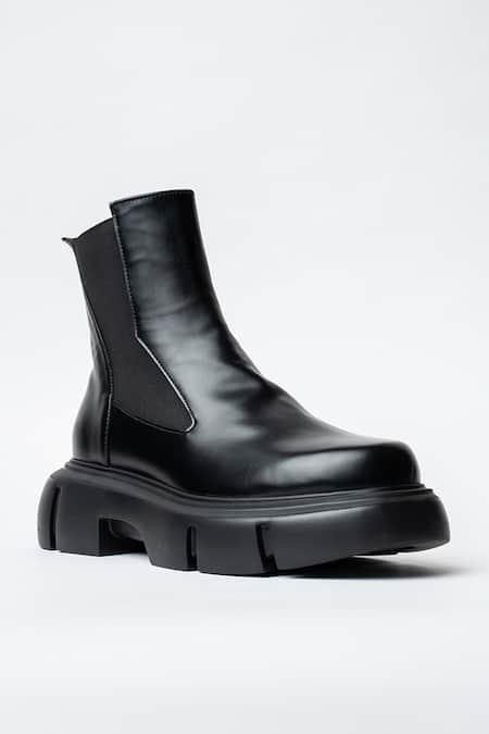 Kavith Black Rounded Toe Chunky Sole Boots 