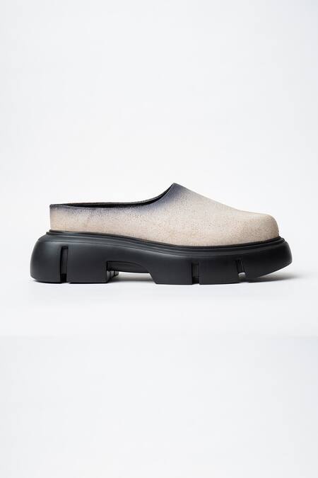 Kavith_Beige Muddy Leather Chunky Sole Slidders _Online_at_Aza_Fashions