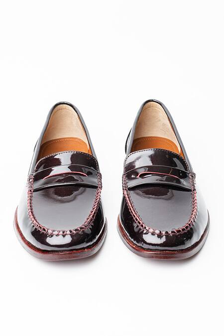 Kavith Classic Penny Loafers 