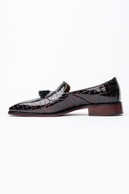 Kavith_Maroon Tassels Evening Square Toe Loafers _Online_at_Aza_Fashions