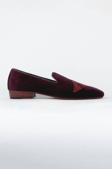 Kavith_Maroon Embroidery, Beads Evening Tassel Tuxedo Shoes _Online_at_Aza_Fashions