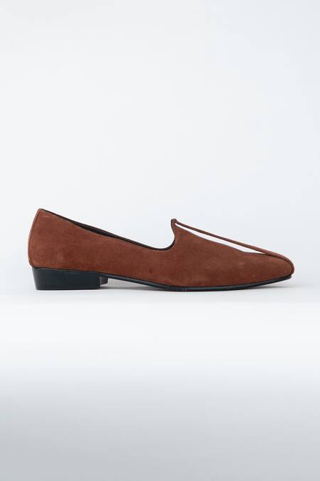 Kavith_Maroon Mocha Shade Suede Jutti _Online_at_Aza_Fashions