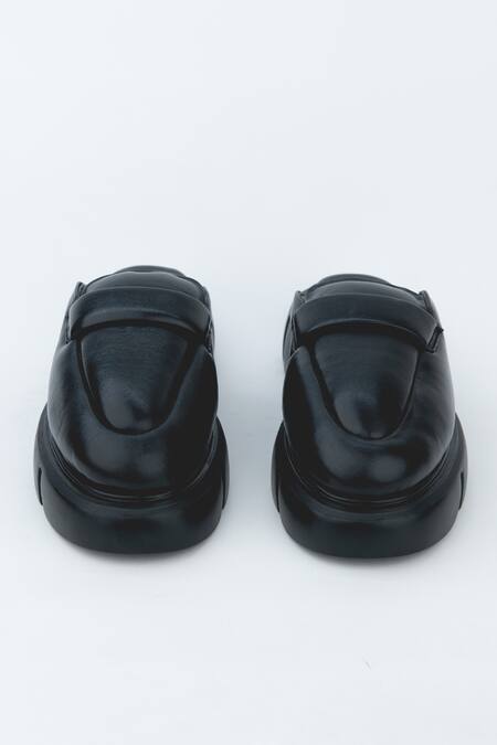 Shop_Kavith_Black Chunky Sole Rounded Toe Shoes _at_Aza_Fashions