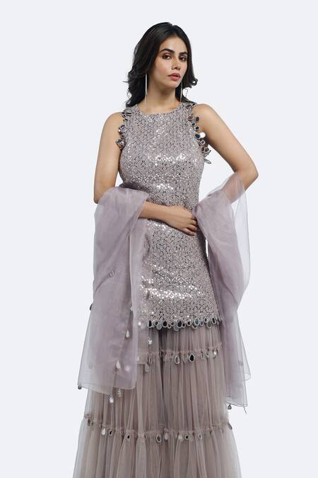 Shop Onaya Gray Net Mirrors Round Neck Grey Work Kurta Set Online at Aza Fashions Shop_Onaya_Gray Net Mirrors Round Neck Grey Work Kurta Set _Online_at_Aza_Fashions