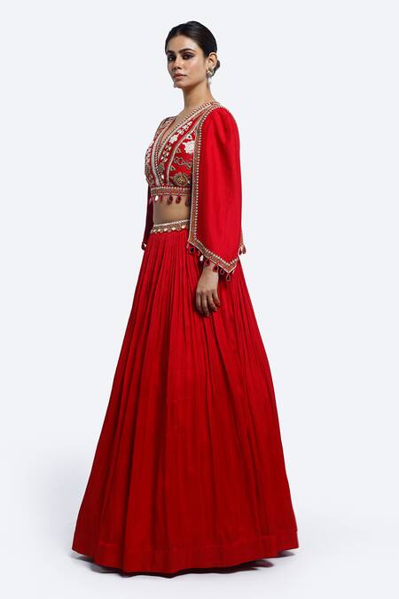 Onaya Red Silk Sequins V-neck Thread Work Fusion Style Kurta Set Online at Aza Fashions Onaya_Red Silk Sequins V-neck Thread Work Fusion Style Kurta Set _Online_at_Aza_Fashions