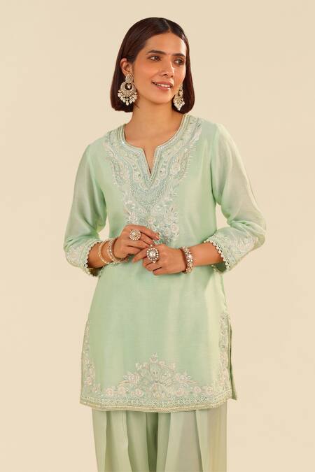 Sheetal Batra Mint Chanderi Silk Embroidery V-neck Green Kurta Set Online at Aza Fashions Sheetal Batra_Mint Chanderi Silk Embroidery V-neck Green Kurta Set _Online_at_Aza_Fashions