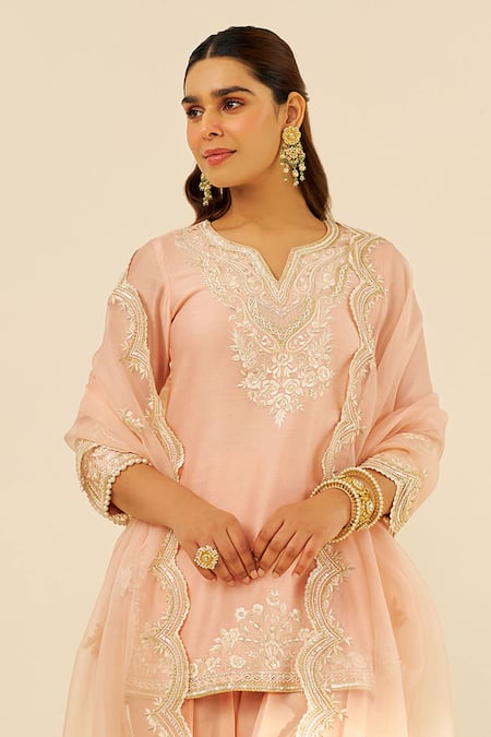 Shop Sheetal Batra Pink Chanderi , Organza Embroidery Split V-neck Kurta Set at Aza Fashions Shop_Sheetal Batra_Pink Chanderi , Organza Embroidery Split V-neck Kurta Set _at_Aza_Fashions