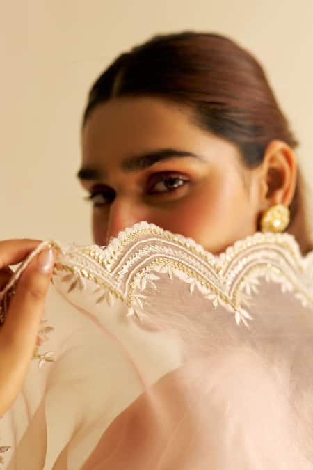 Sheetal Batra Pink Chanderi , Organza Embroidery Split V-neck Kurta Set Online at Aza Fashions Sheetal Batra_Pink Chanderi , Organza Embroidery Split V-neck Kurta Set _Online_at_Aza_Fashions