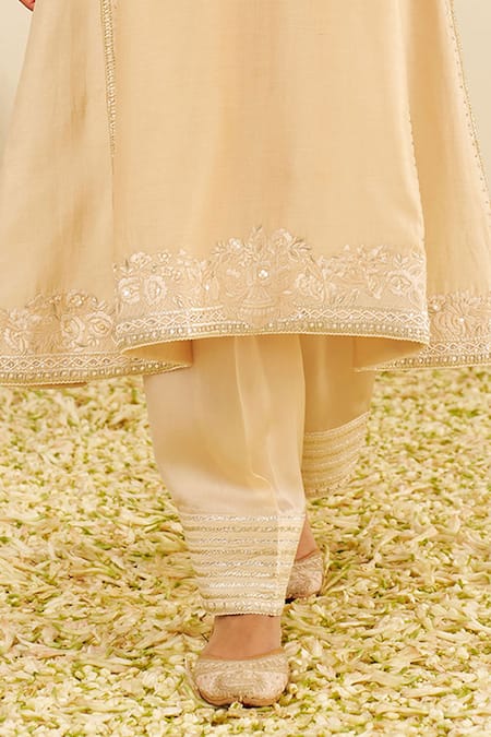 Shop Sheetal Batra Beige Chanderi Silk Embroidery Round Neck Kurta Set Online at Aza Fashions Shop_Sheetal Batra_Beige Chanderi Silk Embroidery Round Neck Kurta Set _Online_at_Aza_Fashions