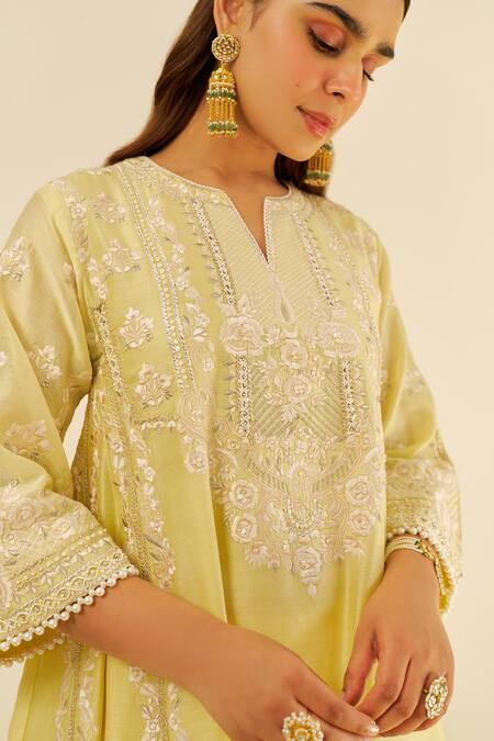 Buy Sheetal Batra Yellow Chanderi Silk, Satin Embroidery Split V-neck Lemon Kurta Set Online at Aza Fashions Buy_Sheetal Batra_Yellow Chanderi Silk, Satin Embroidery Split V-neck Lemon Kurta Set _Online_at_Aza_Fashions