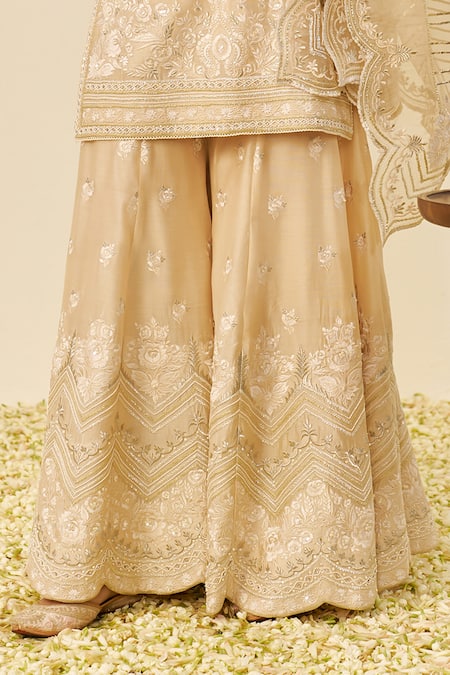 Sheetal Batra Beige , Chanderi, Organza Embroidery V-neck Kurta Set Online at Aza Fashions Sheetal Batra_Beige , Chanderi, Organza Embroidery V-neck Kurta Set _Online_at_Aza_Fashions